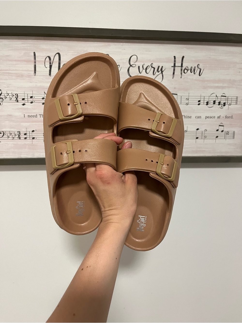 Women’s Double-Buckle Slide Sandals in Tan